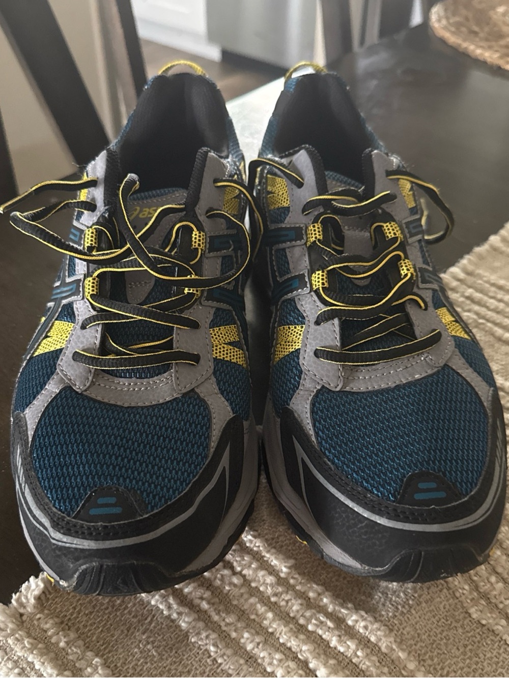 Asics Teal Blue and Yellow Men’s Running Shoes